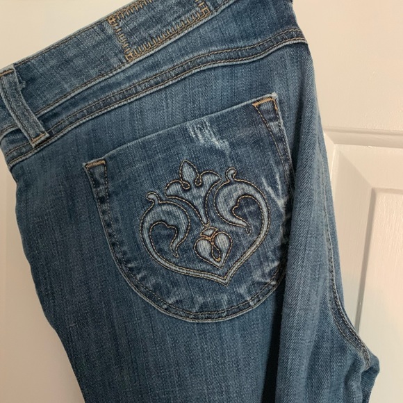 Jeans - Picture 3 of 4